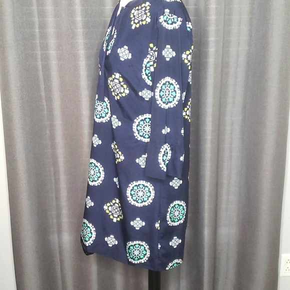 Crown & Ivy women's  shift dress, size 6 - Picture 4 of 10